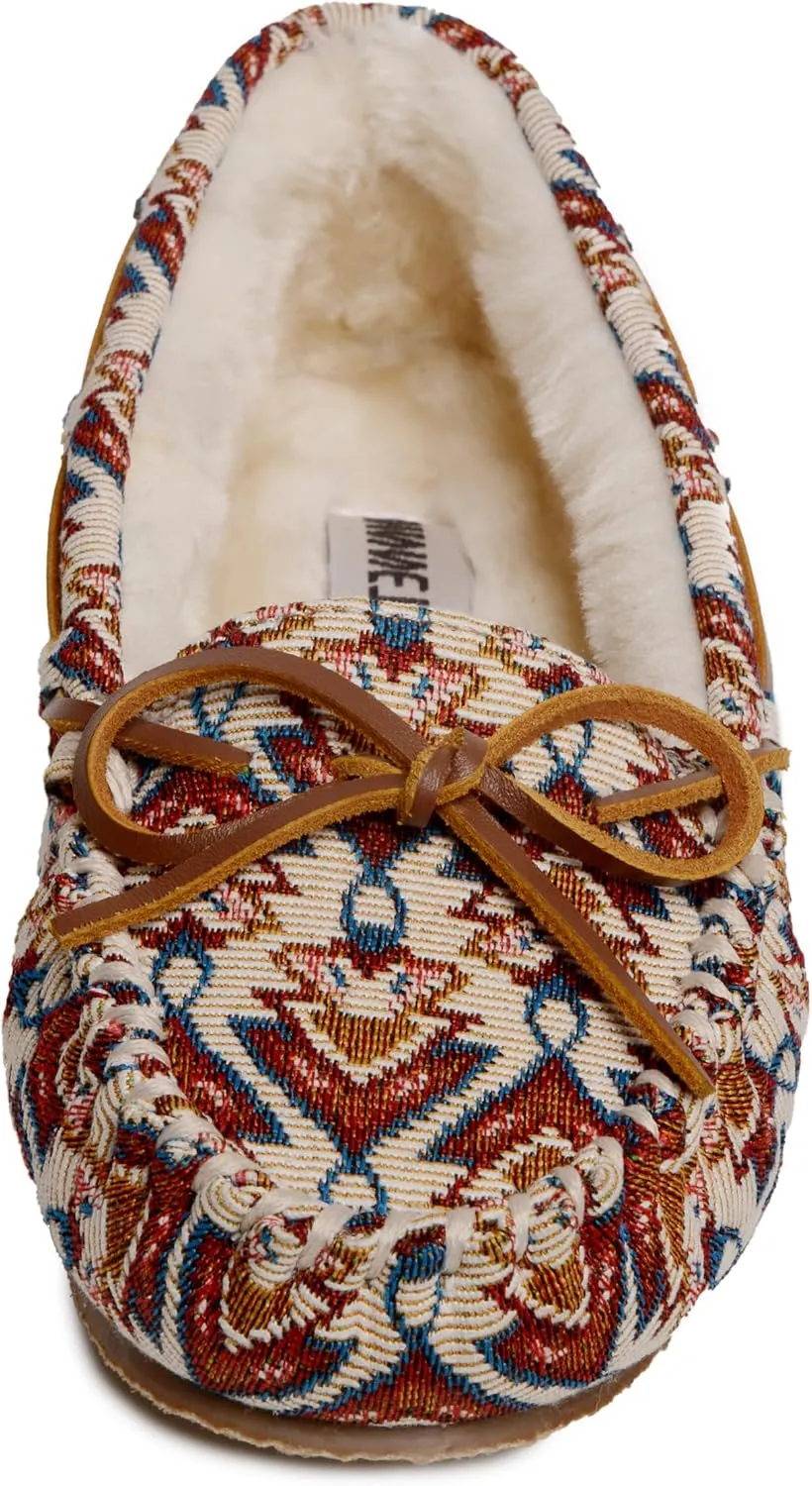 Minnetonka Women's Cally Moccasin Slipper